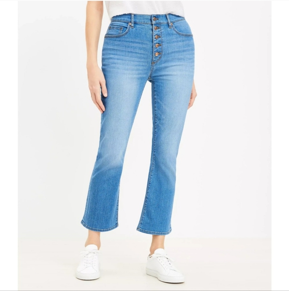 LOFT Kick Crop Button Fly Jeans